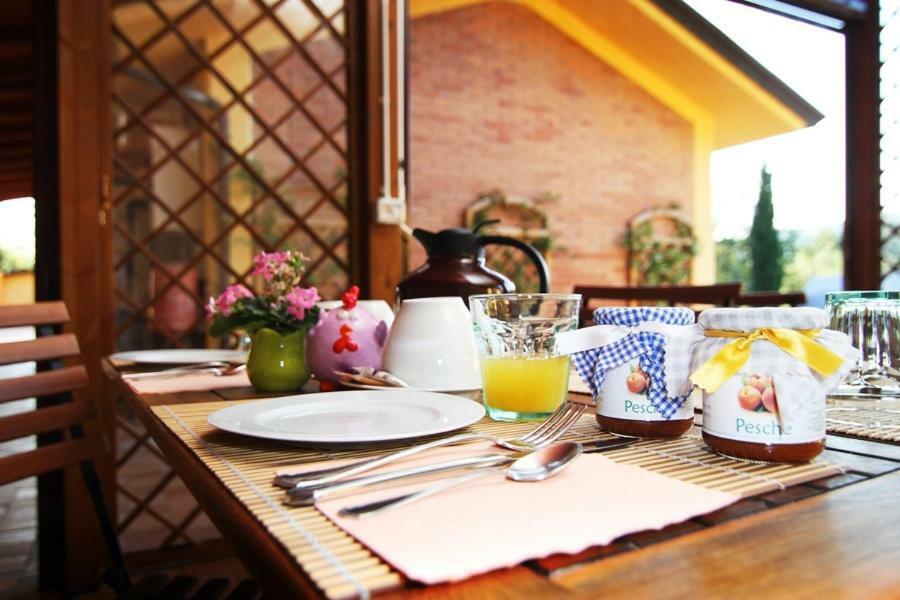 סרזאנה Agriturismo Di Paterno מראה חיצוני תמונה